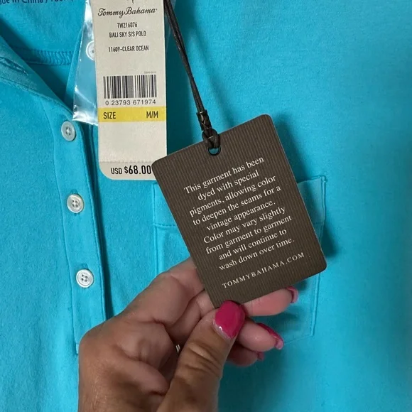 NWT Women’s Medium Tommy Bahama Blue Polo Shirt - Picture 4 of 5